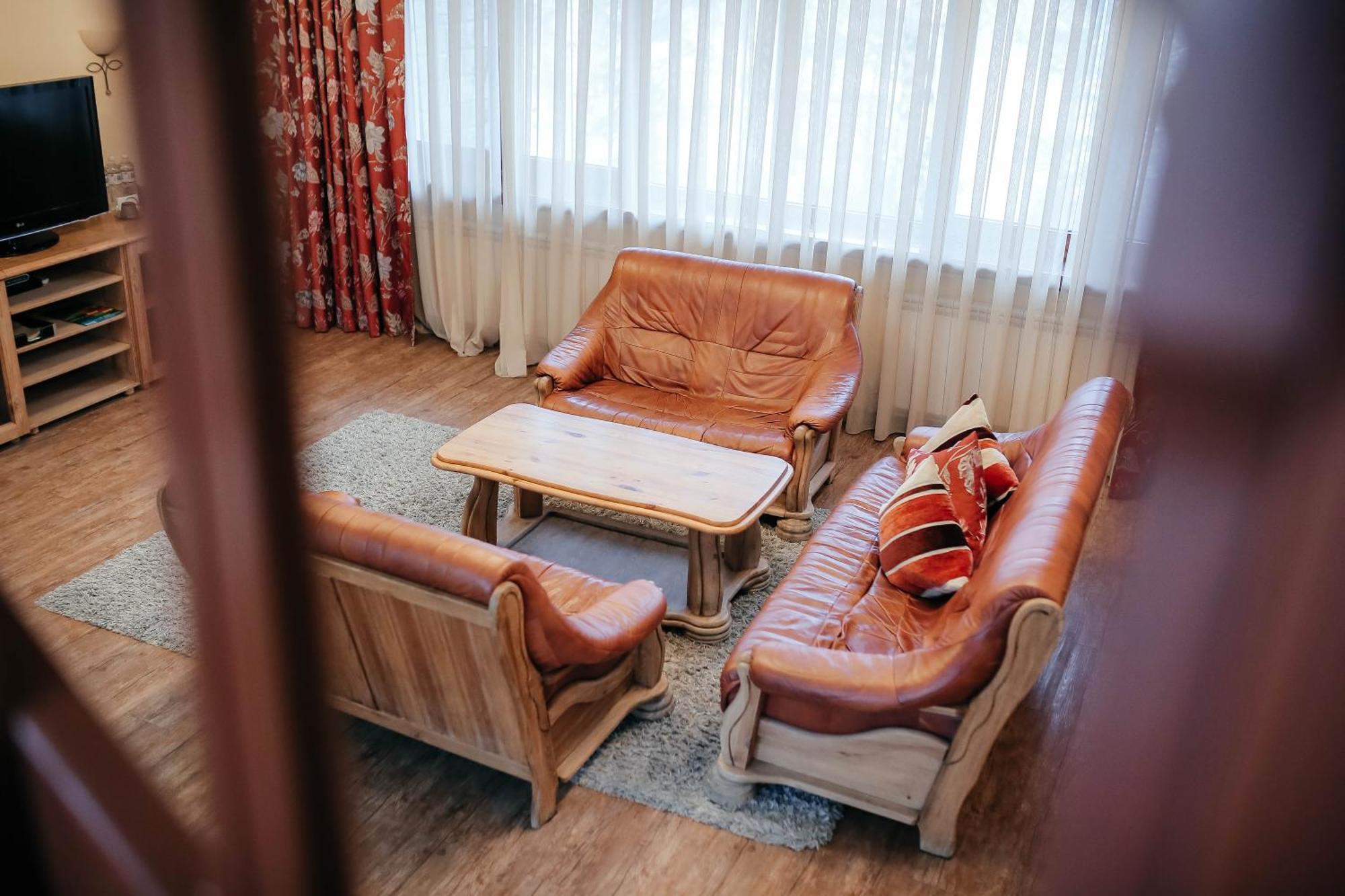 Тау-House Hotel Kok-Shoky Exterior foto