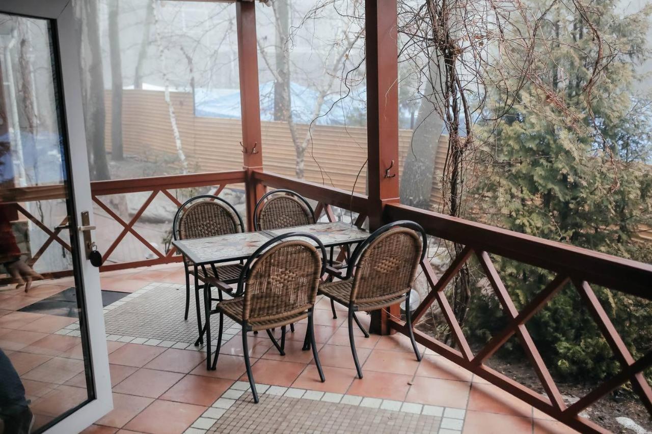 Тау-House Hotel Kok-Shoky Exterior foto