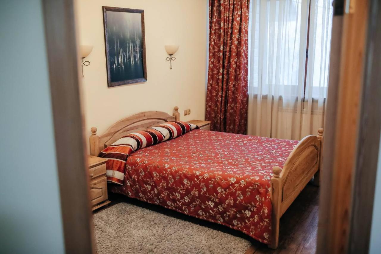Тау-House Hotel Kok-Shoky Exterior foto