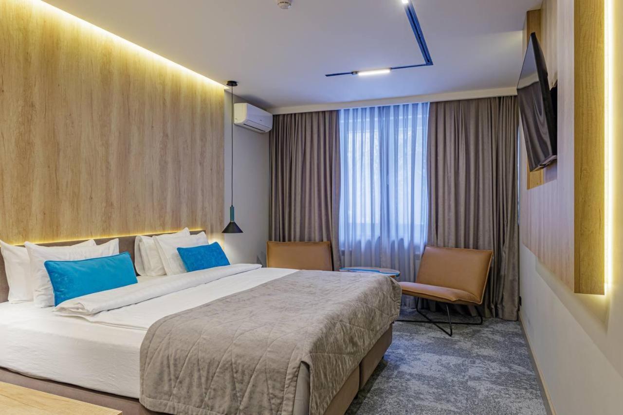 Тау-House Hotel Kok-Shoky Exterior foto